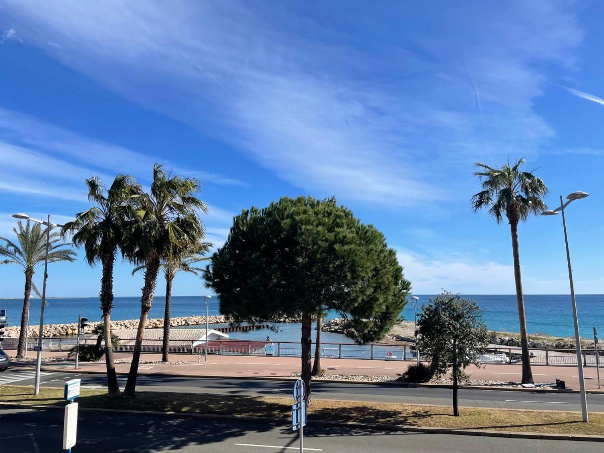 Front De Mer,Plage, Piscine, Parking Apartment Cagnes-sur-Mer Bagian luar foto