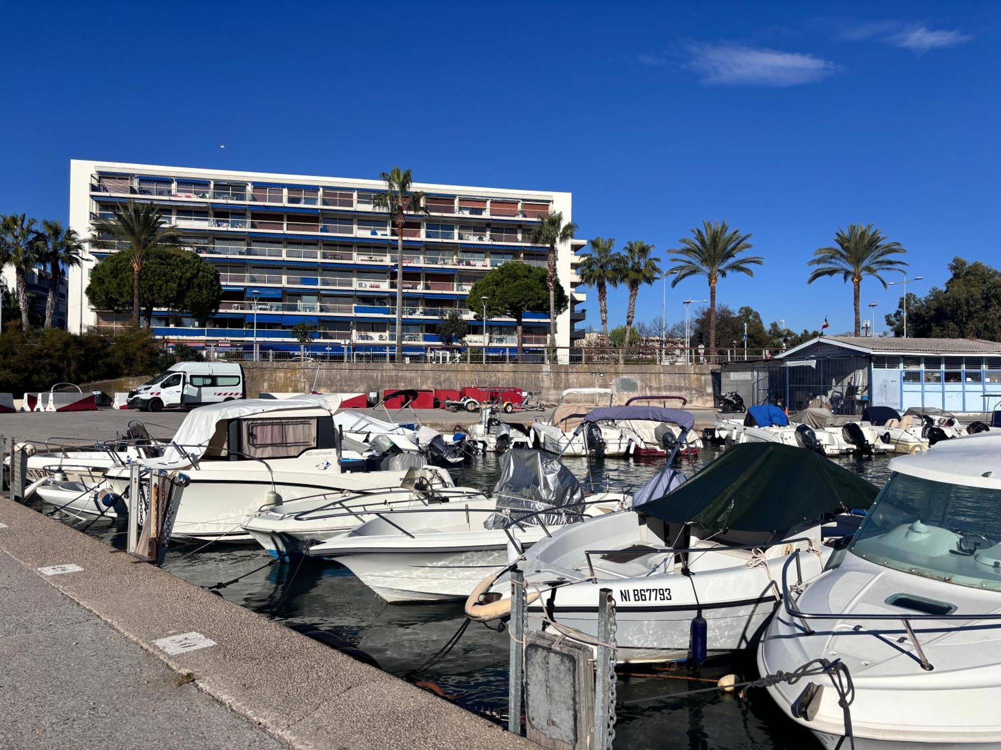 Front De Mer,Plage, Piscine, Parking Apartment Cagnes-sur-Mer Bagian luar foto